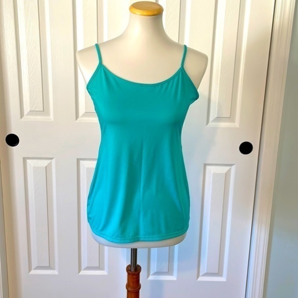 Alfani teal seafoam camisole with adjustable spaghetti straps. GREAT CONDITION.